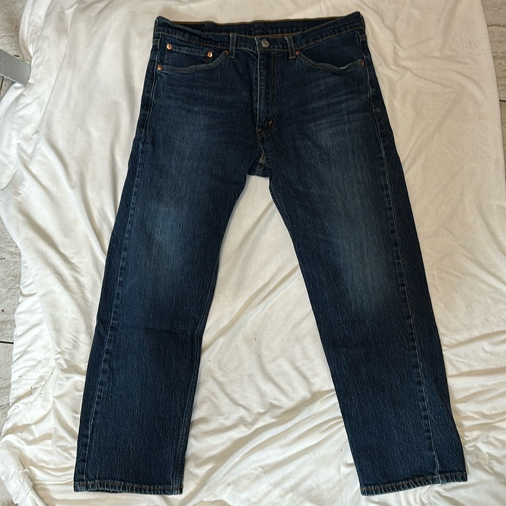Levis Jeans - EUC - 36-29